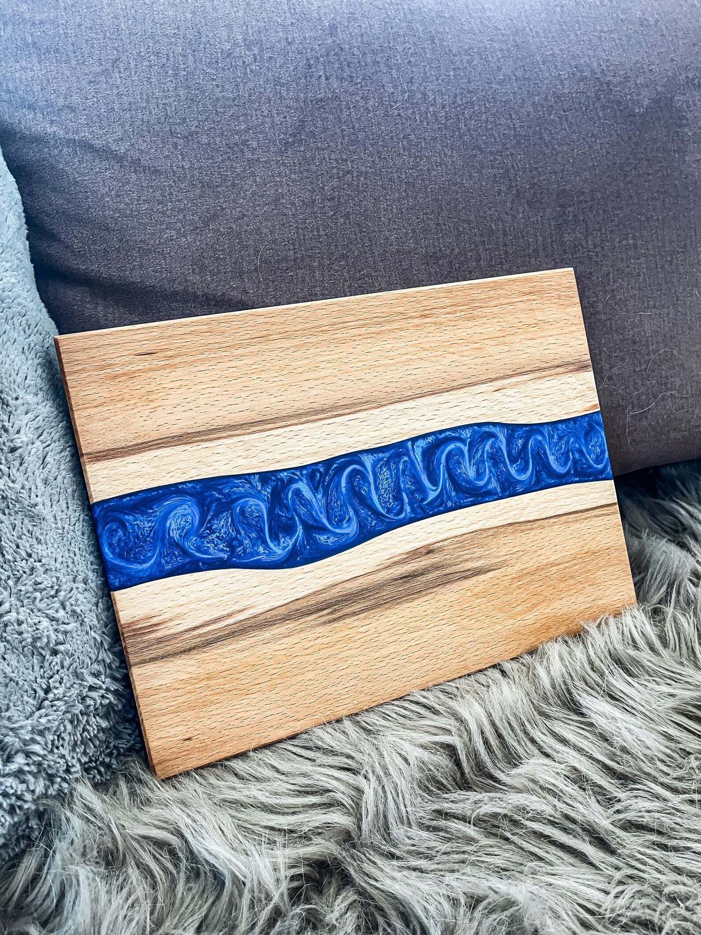 Schneidebrett Küchenbrett Servierbrett Buche Kernbuche Buchenholz und Epoxidharz