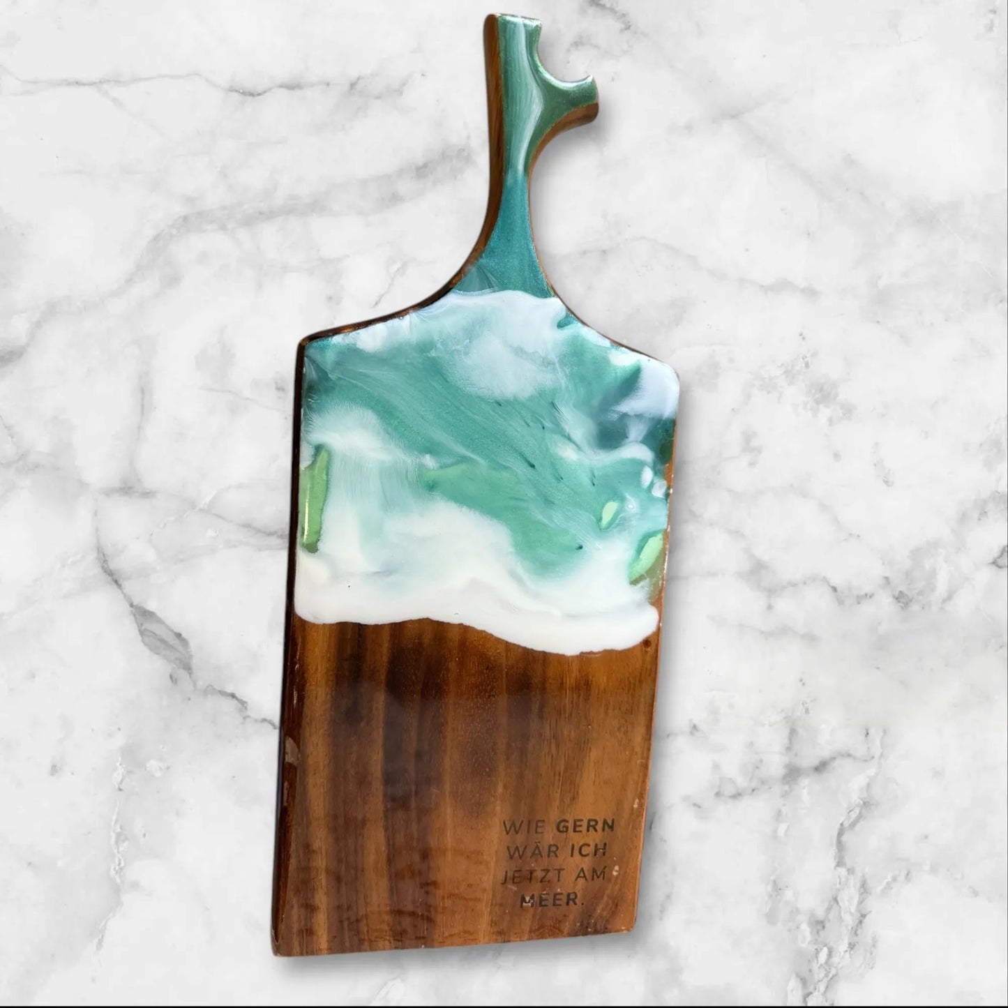 Schneidebrett | Resin Welle | Handmade | Holzbrett | Charcuterie | mit Gravur